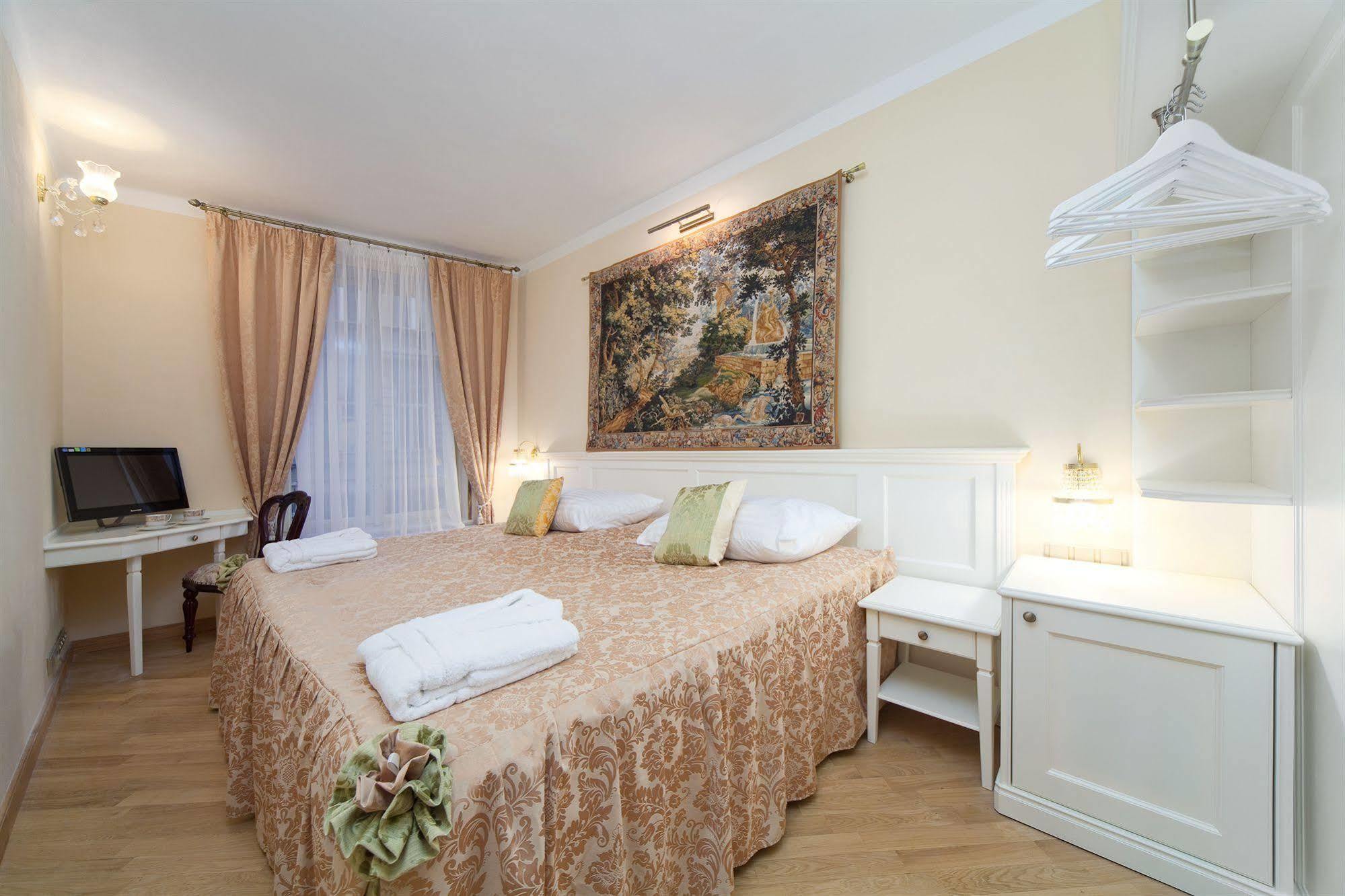 Louren - The Bridge 4* Prag