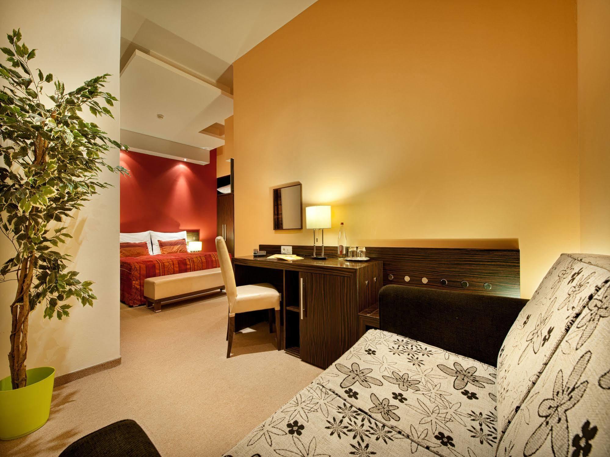 Hotell The Manes Boutique