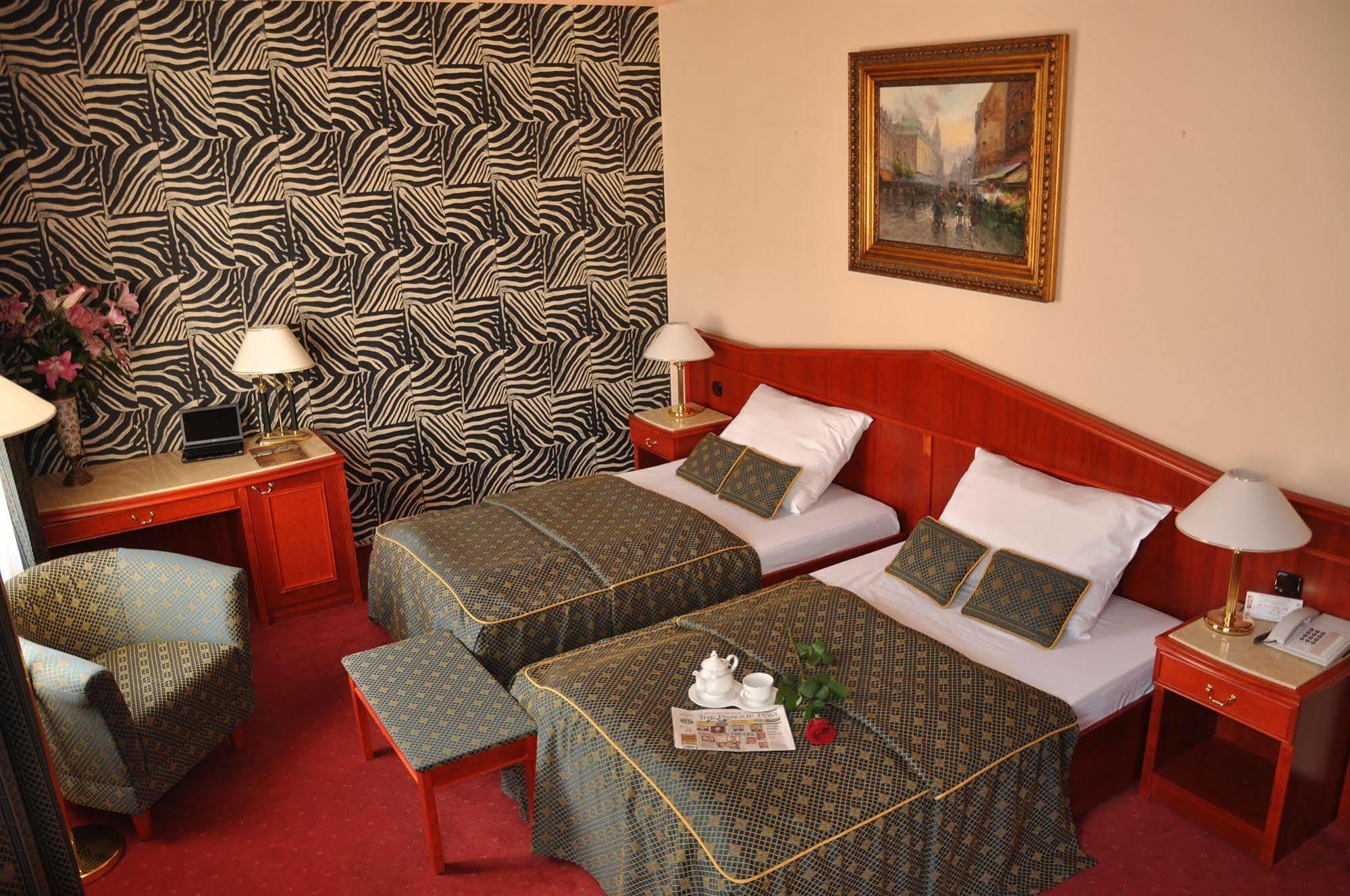 Hotel Carlton