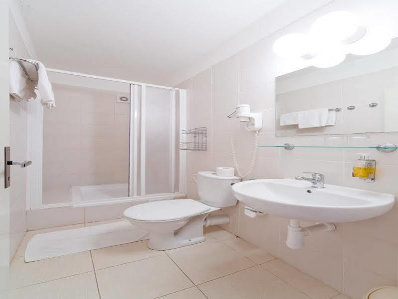 White Lion 4* Prague
