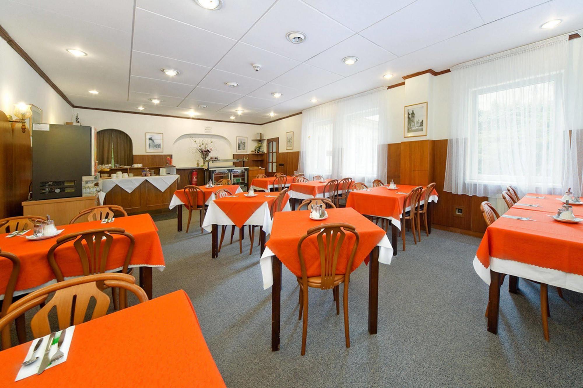 Hotel White Lion