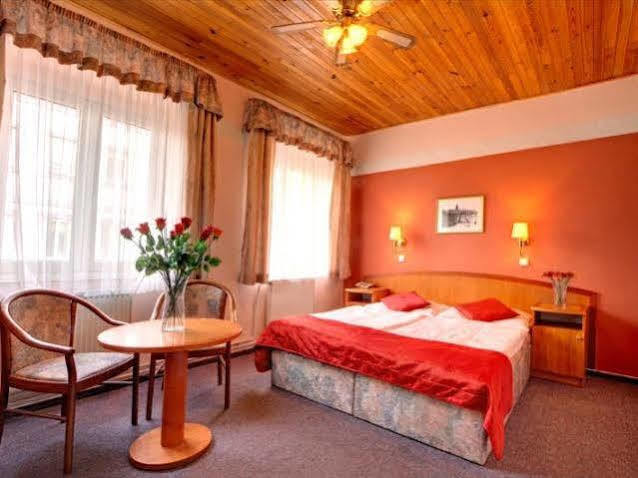 White Lion Hotel Prague
