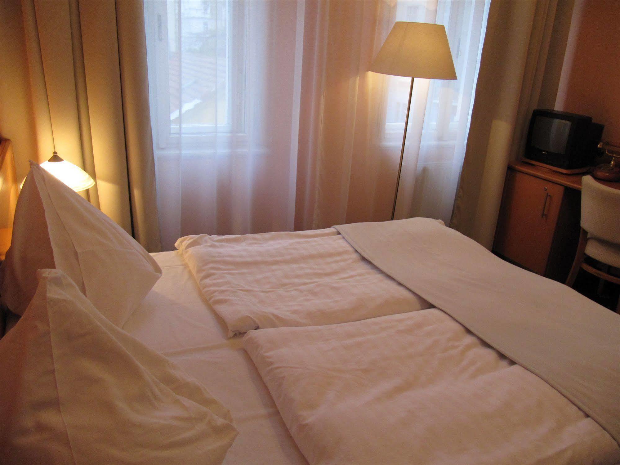 Máchova Hotel