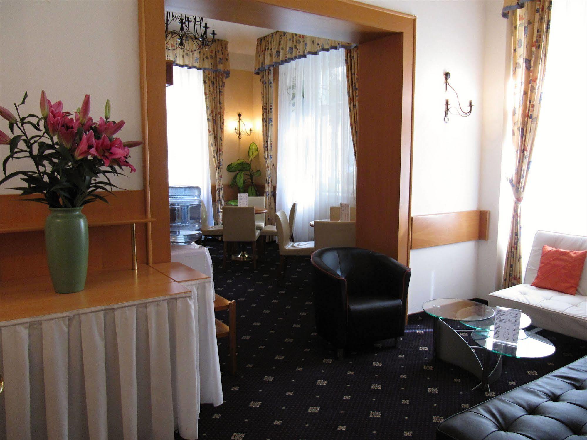 Máchova Hotel 3*