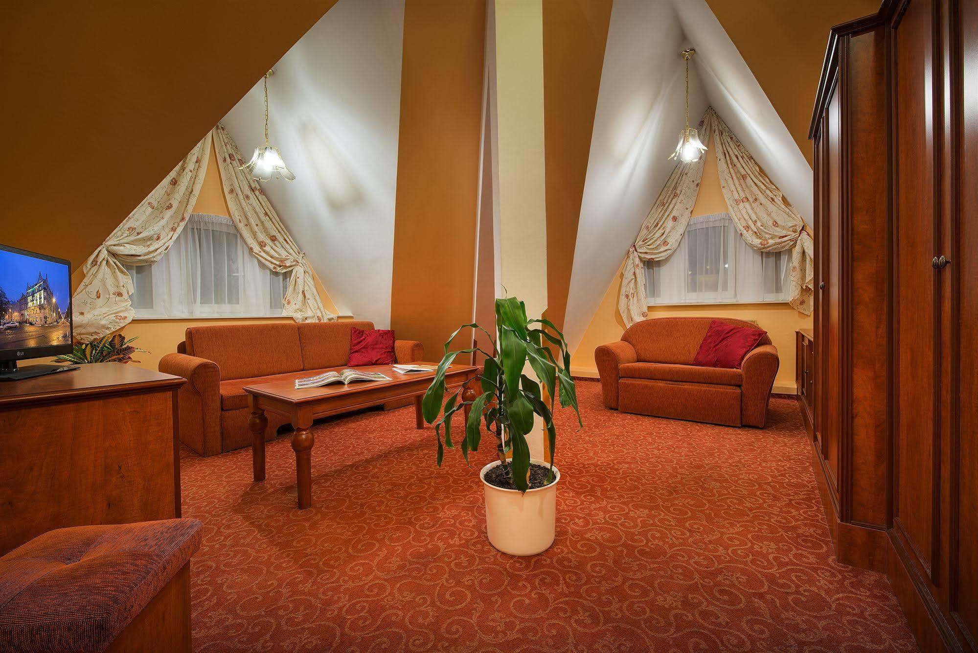 Hotel Union 4*