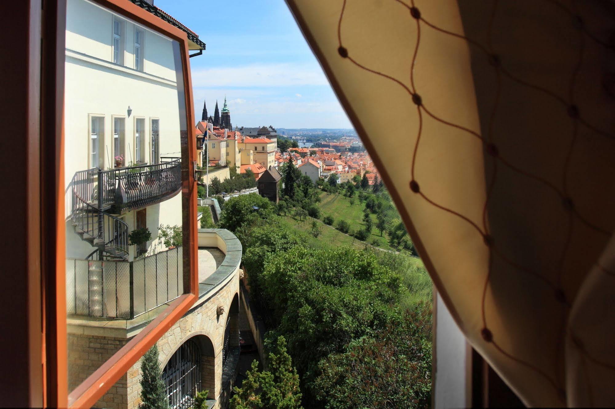 Hotel Questenberg 4*