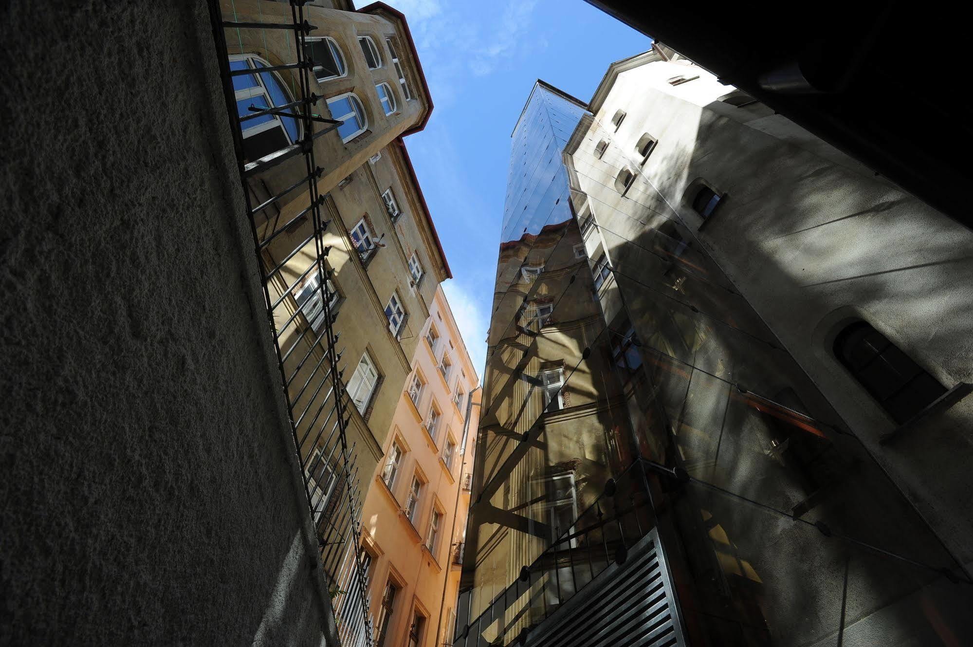 Petr Hotel 3*
