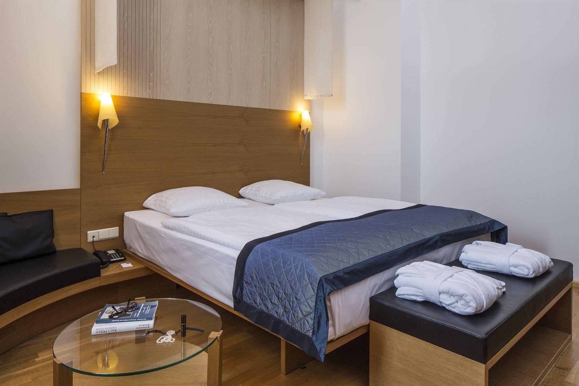 Falkensteiner Boutique 5* Prag