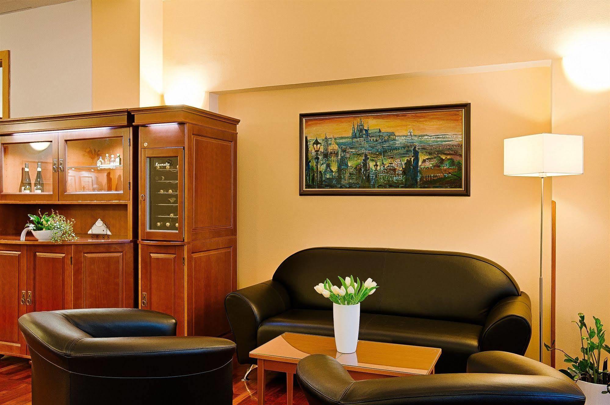 Hotell Cloister Prag
