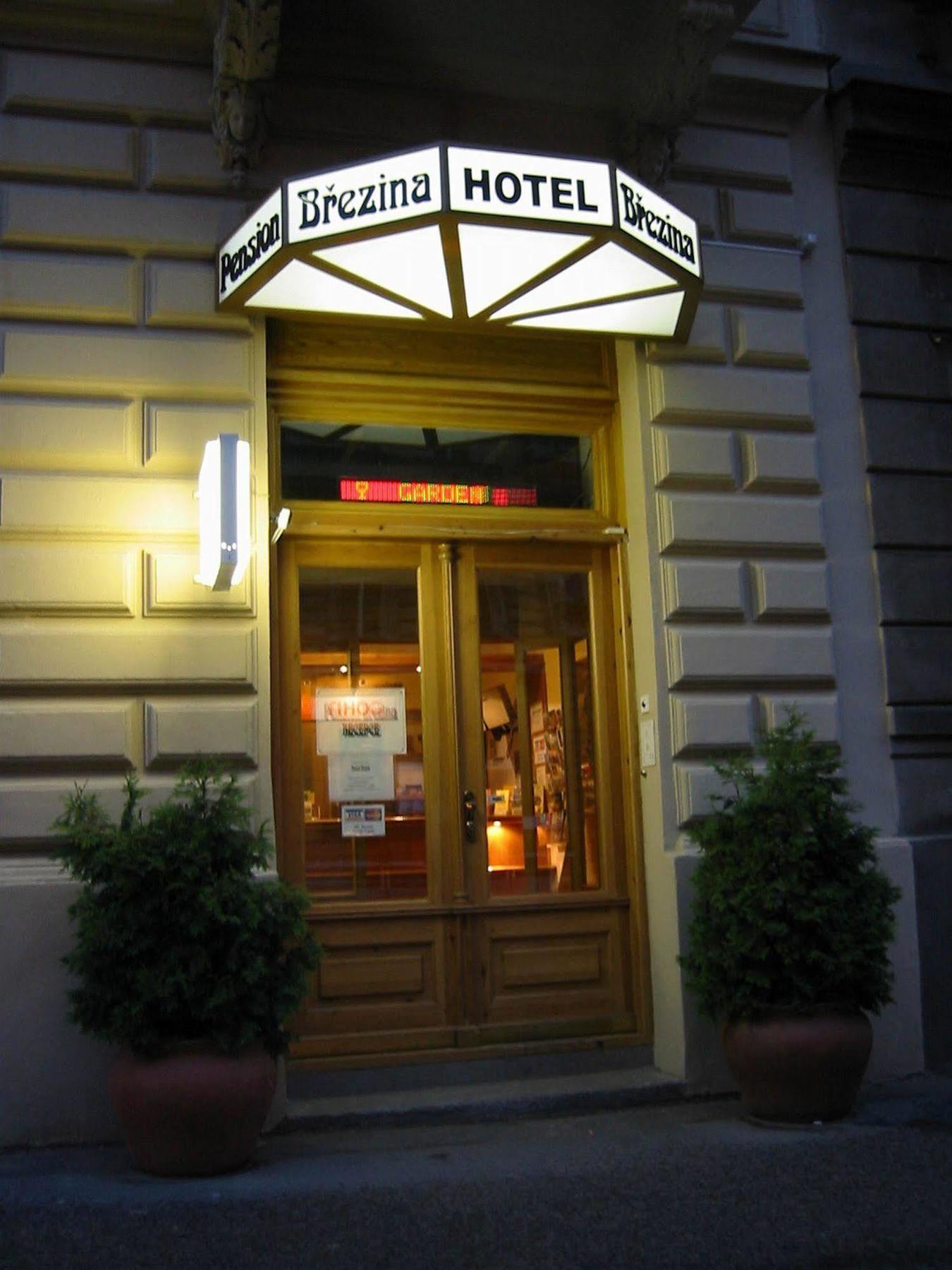 Brezina 3* Prag