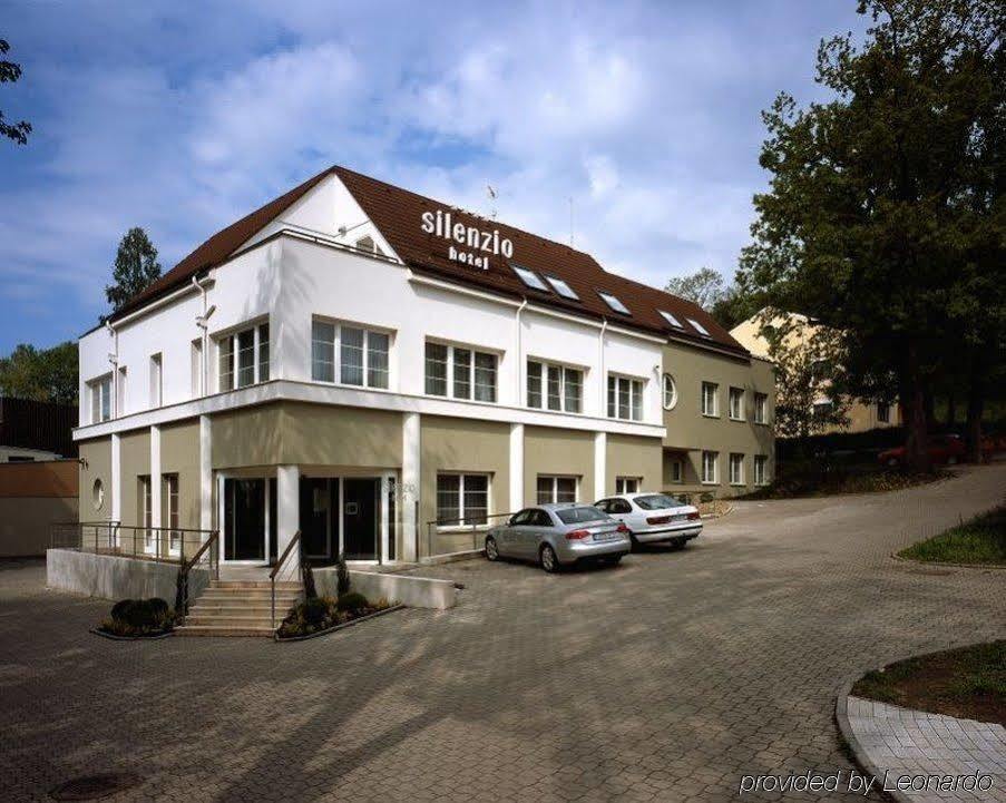 Silenzio Hotel