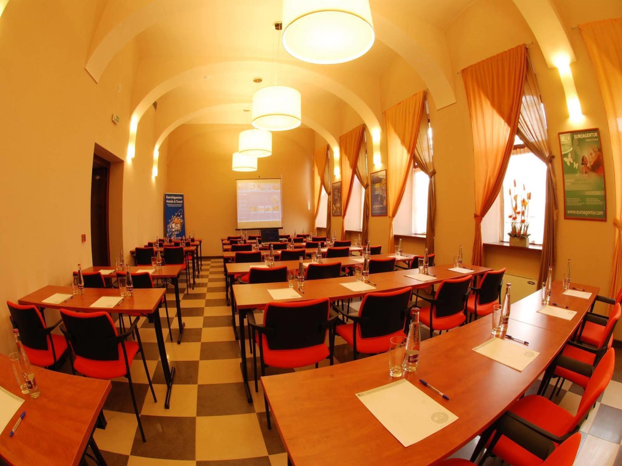 Hotel Ea Downtown