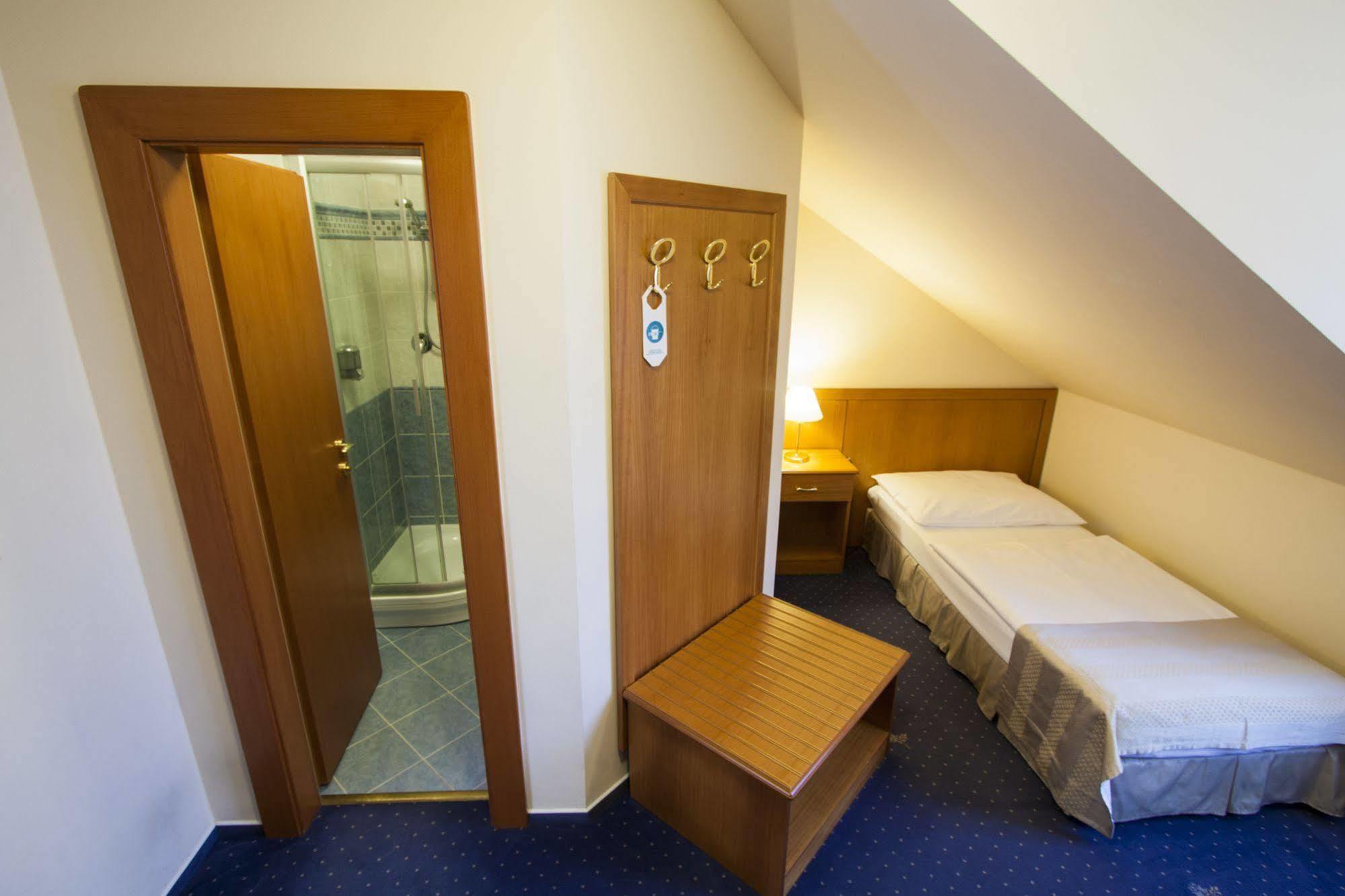 Aparthotel The Botanist 4*