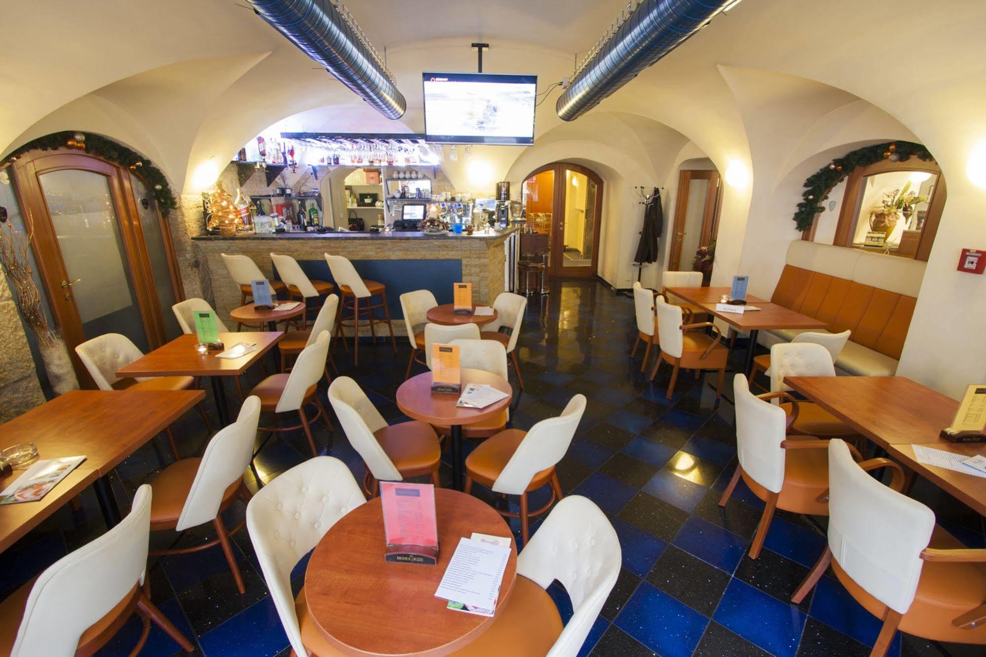 Aparthotel The Botanist 4*