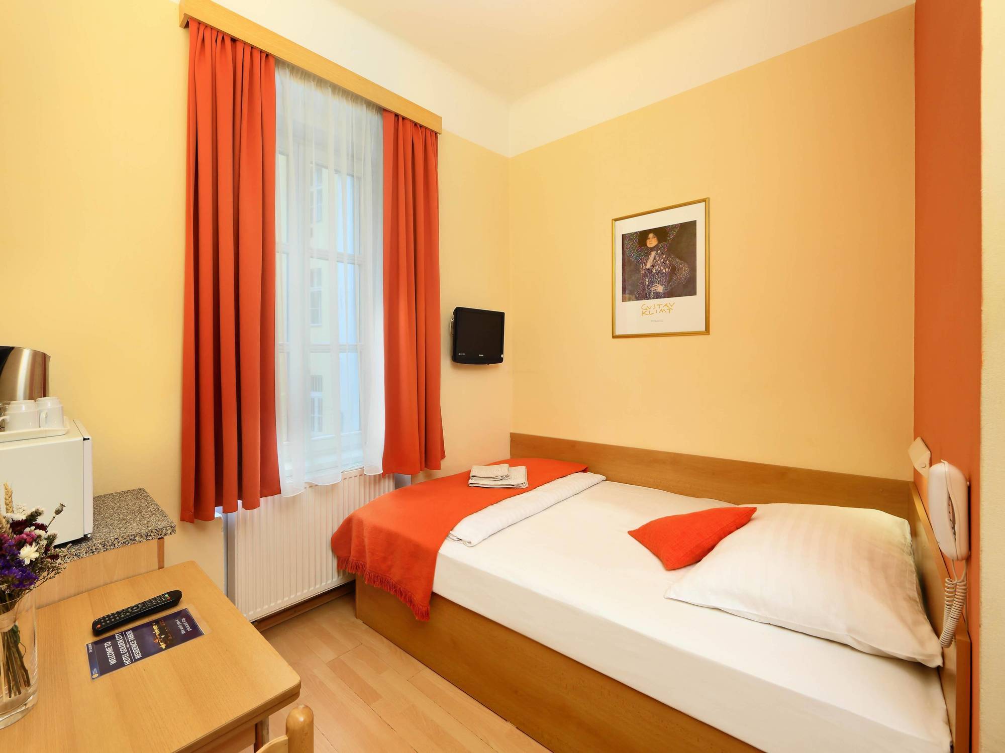 Hotell Tabor 3*