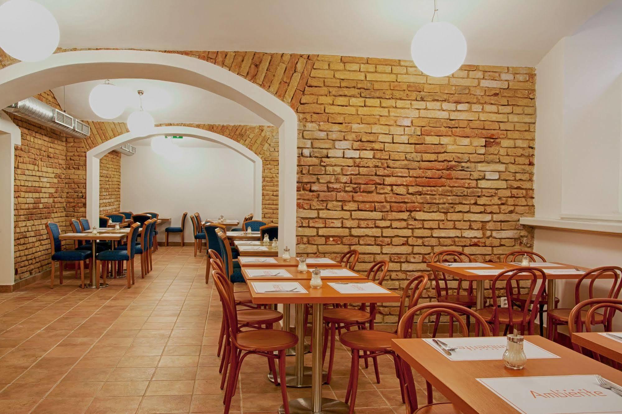 Ambiance 4* Prague