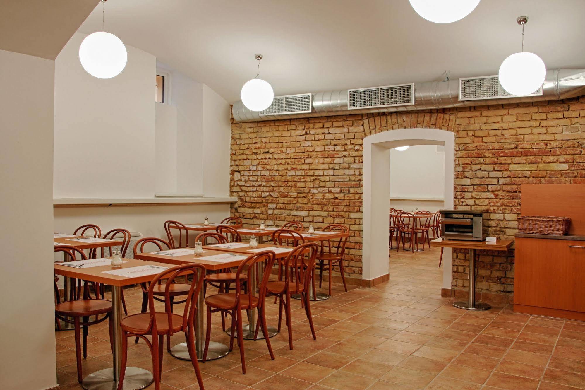 Ambiance 4* Prague
