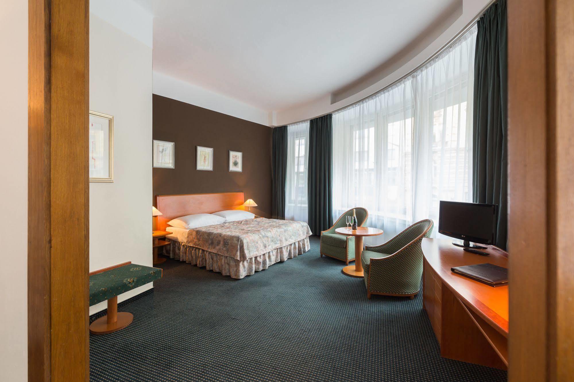 Hotell Harmony Prag