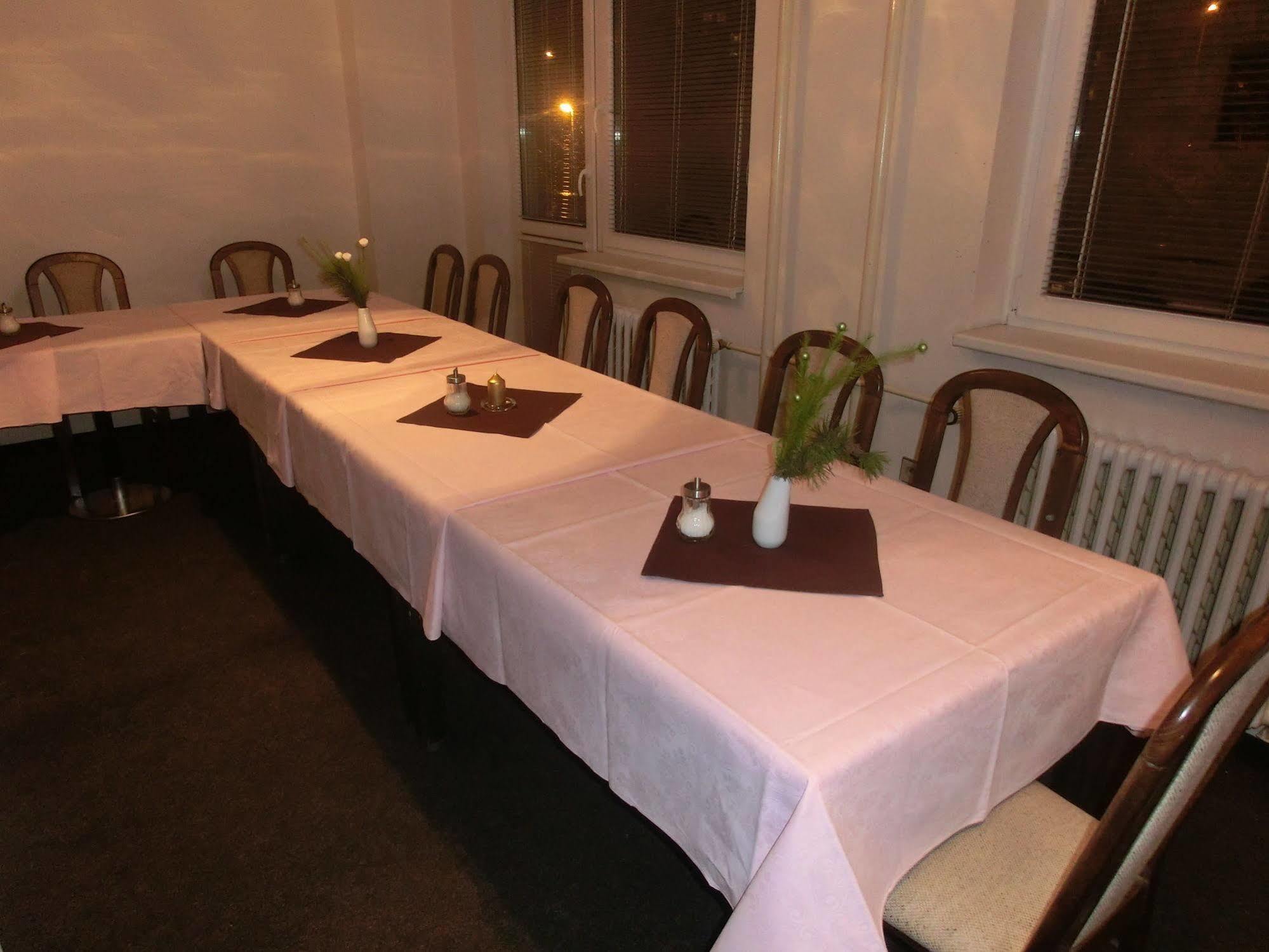 Hotel Oaza Praha Hotel Prag