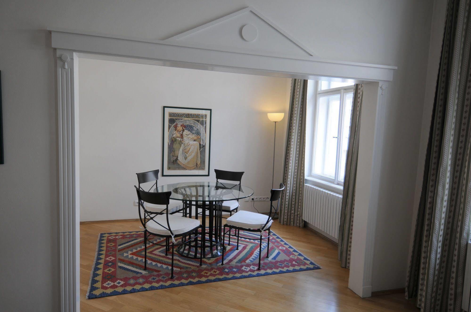 Pvh Charming Flats Odboru Apartment