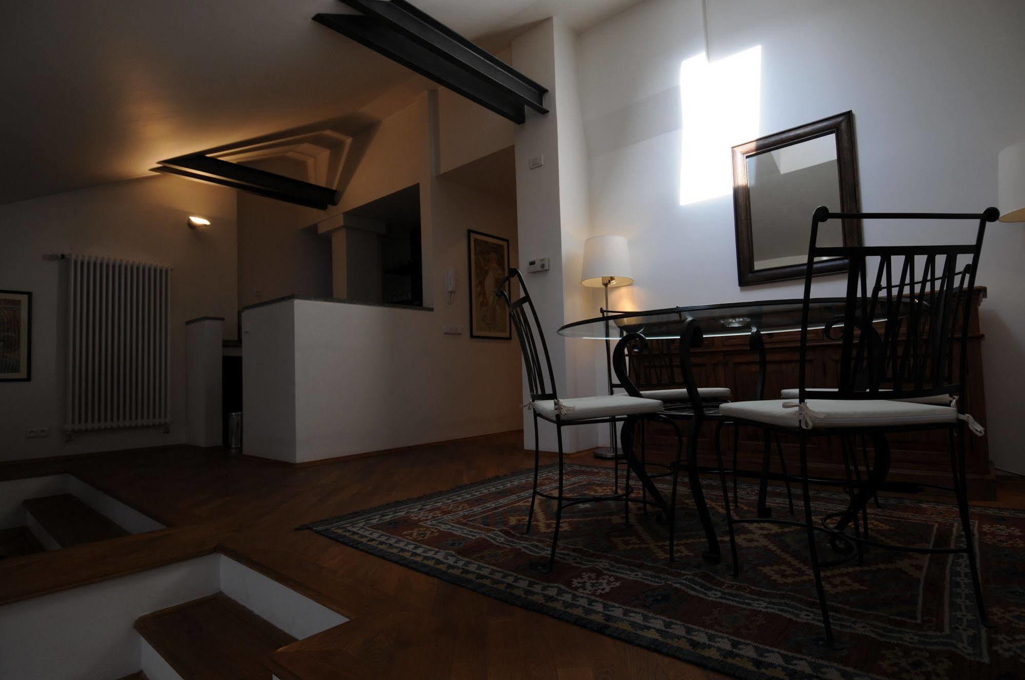 Pvh Charming Flats Odboru Prag