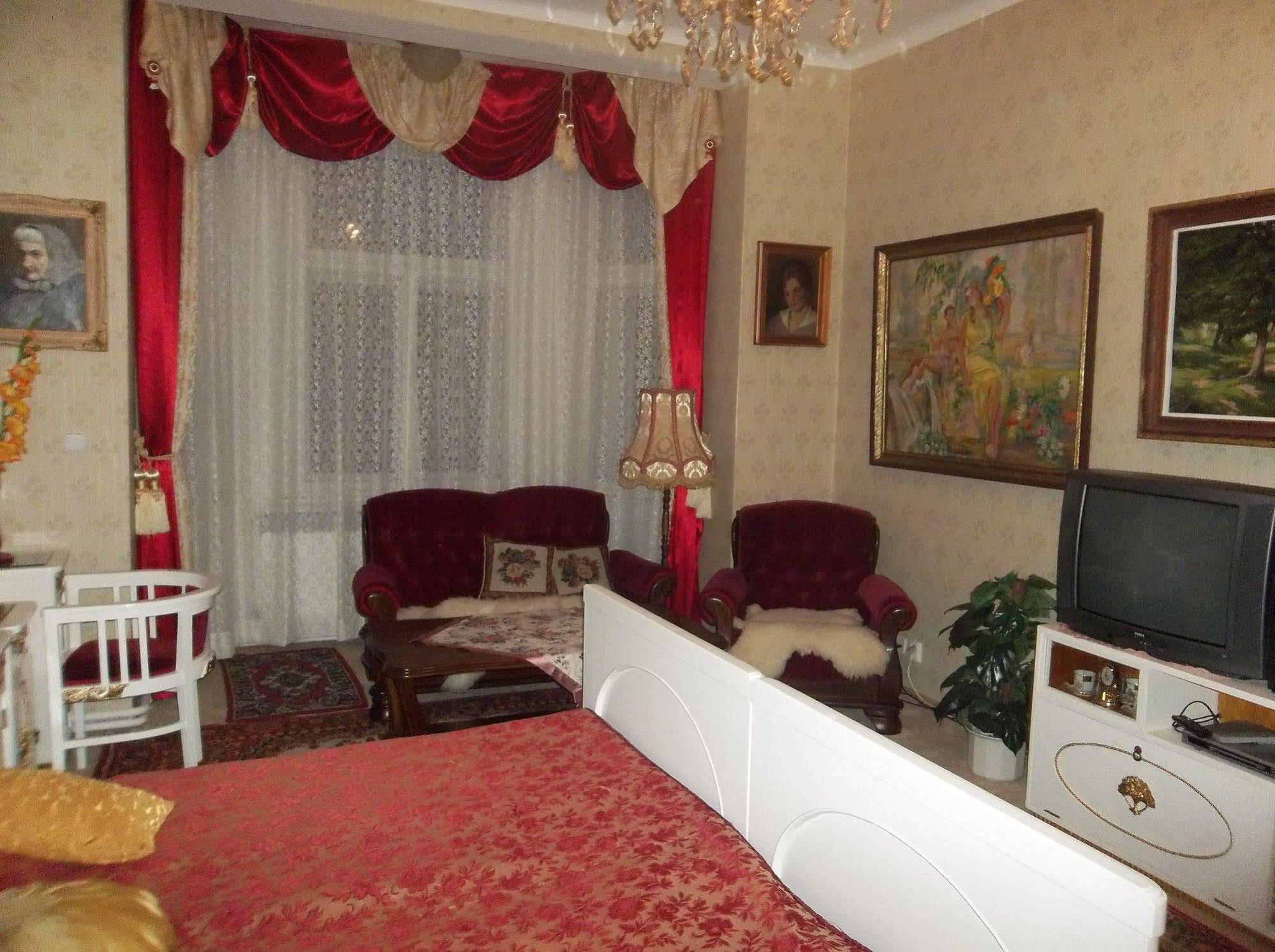 Madona Apartment