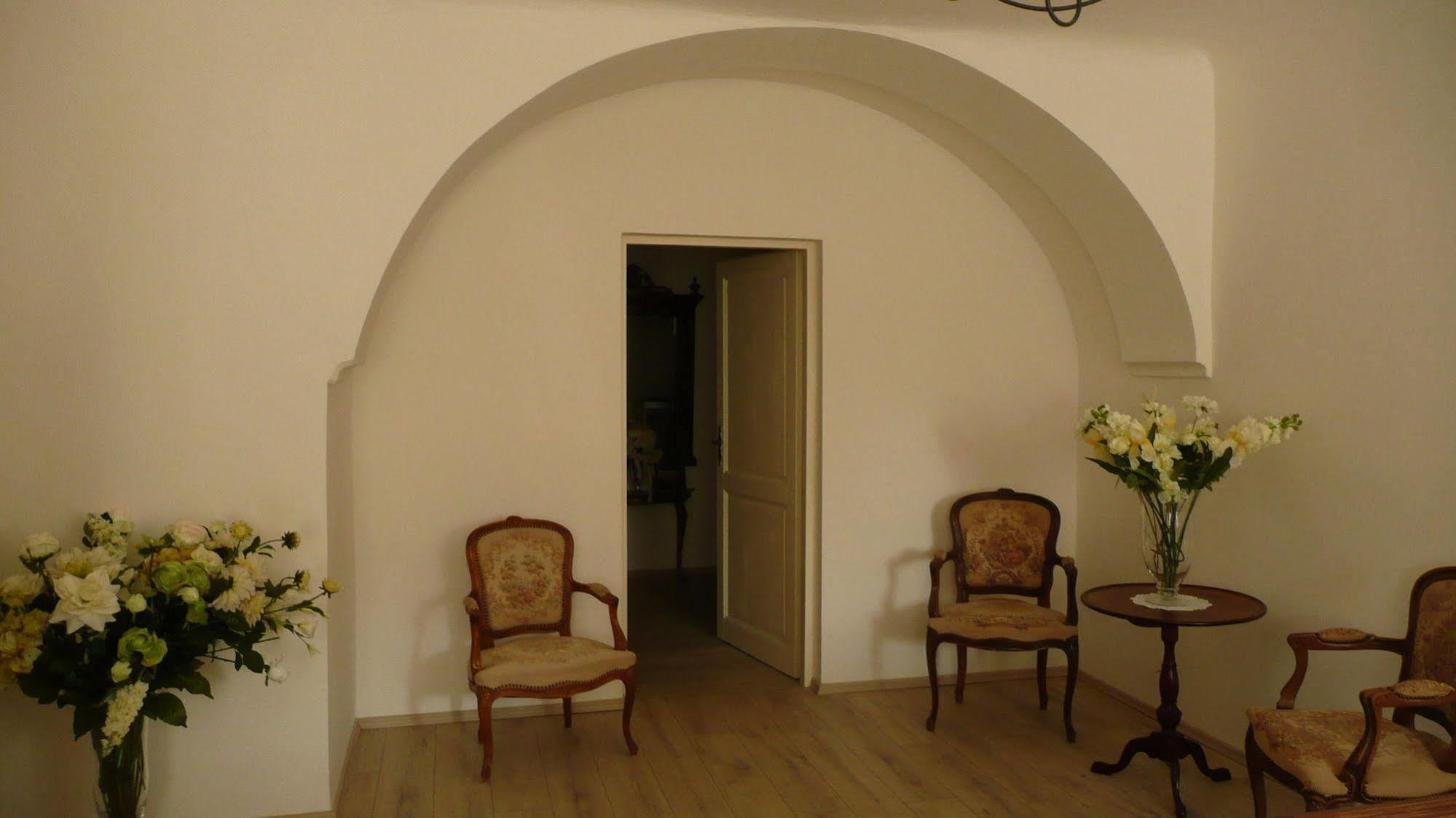Dum U Cerneho Beranka Apartment
