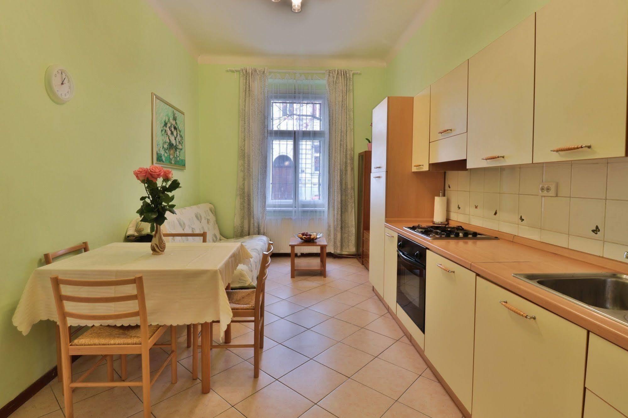 Apartment Na Kozacce 6 Prag