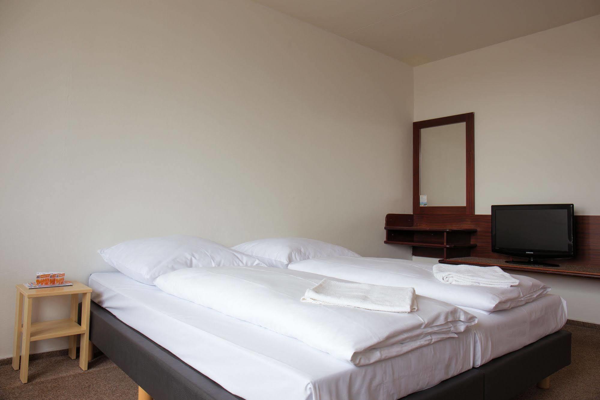 A&o Rhea Hostel *