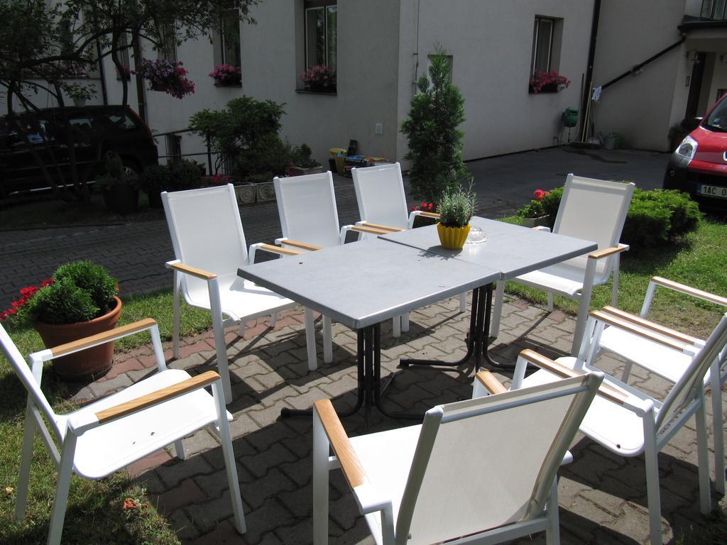 Jana - Domov Mladeze Gasthof 2*