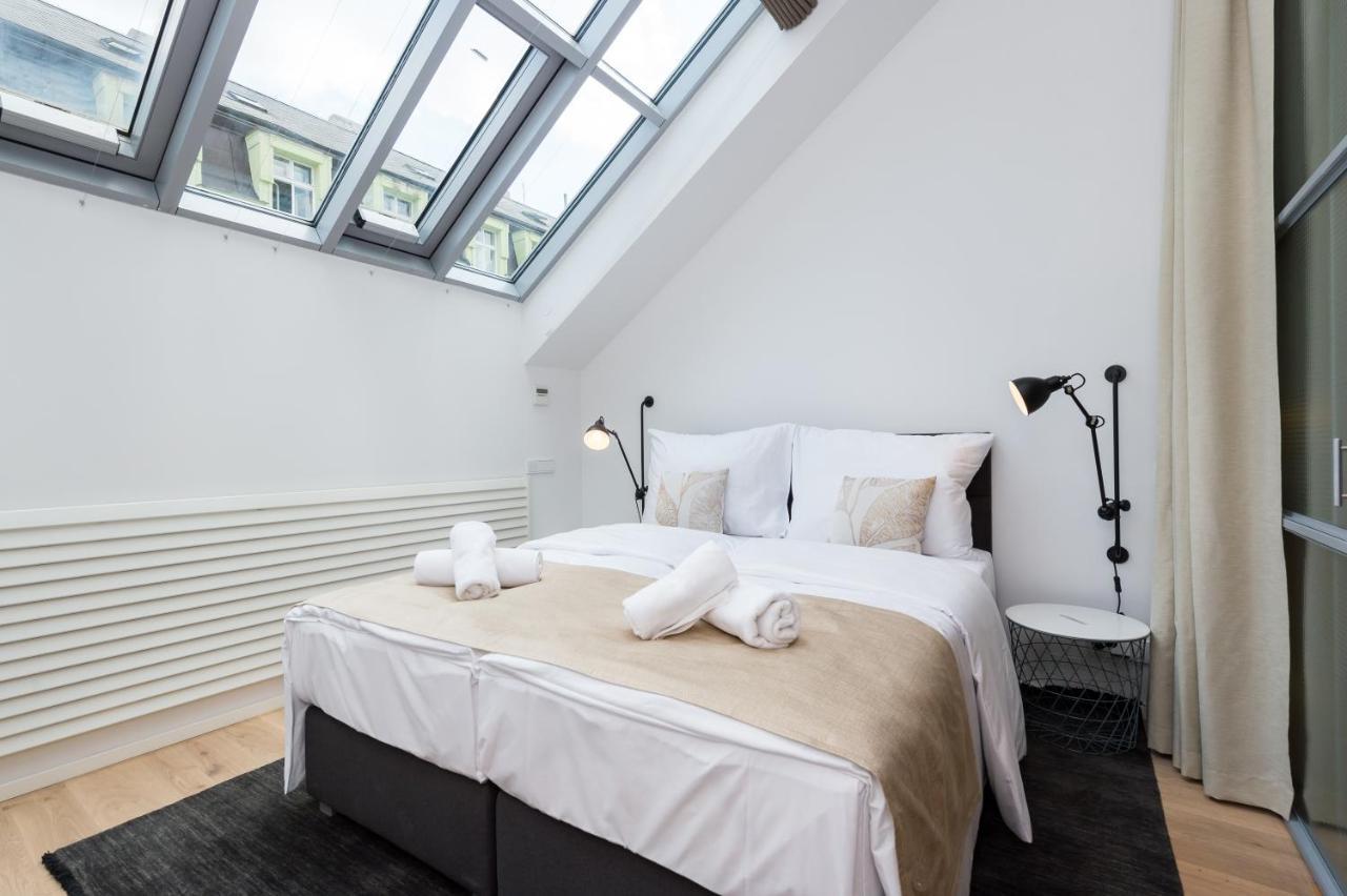 Apartment Empirent Beautiful Duplex Prag