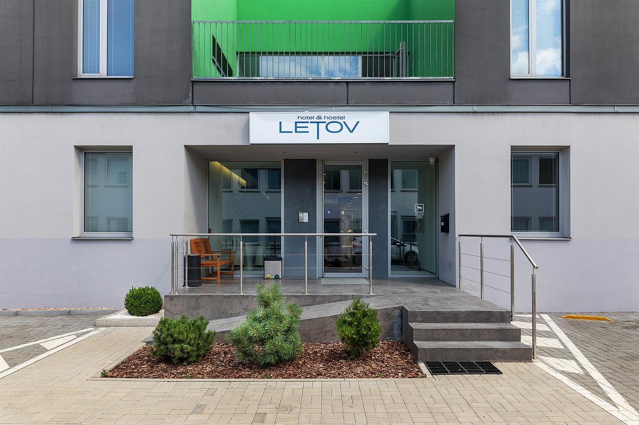 & Letov Prag