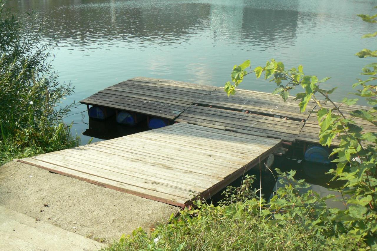 Racek Botel 3*