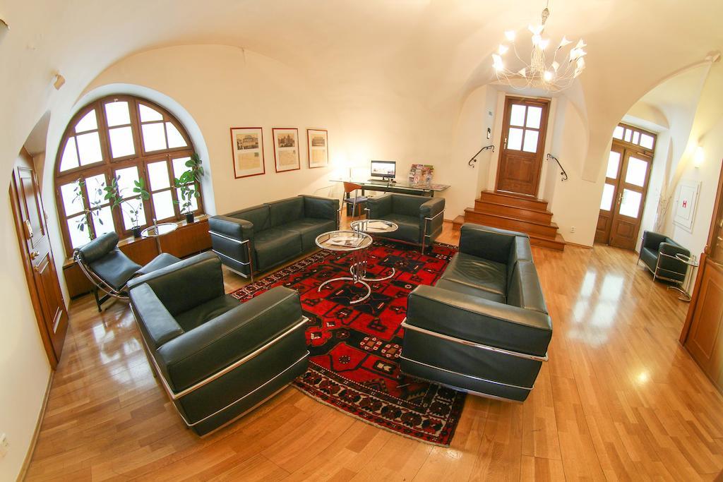 Rezidence Lundborg Hotel 4*