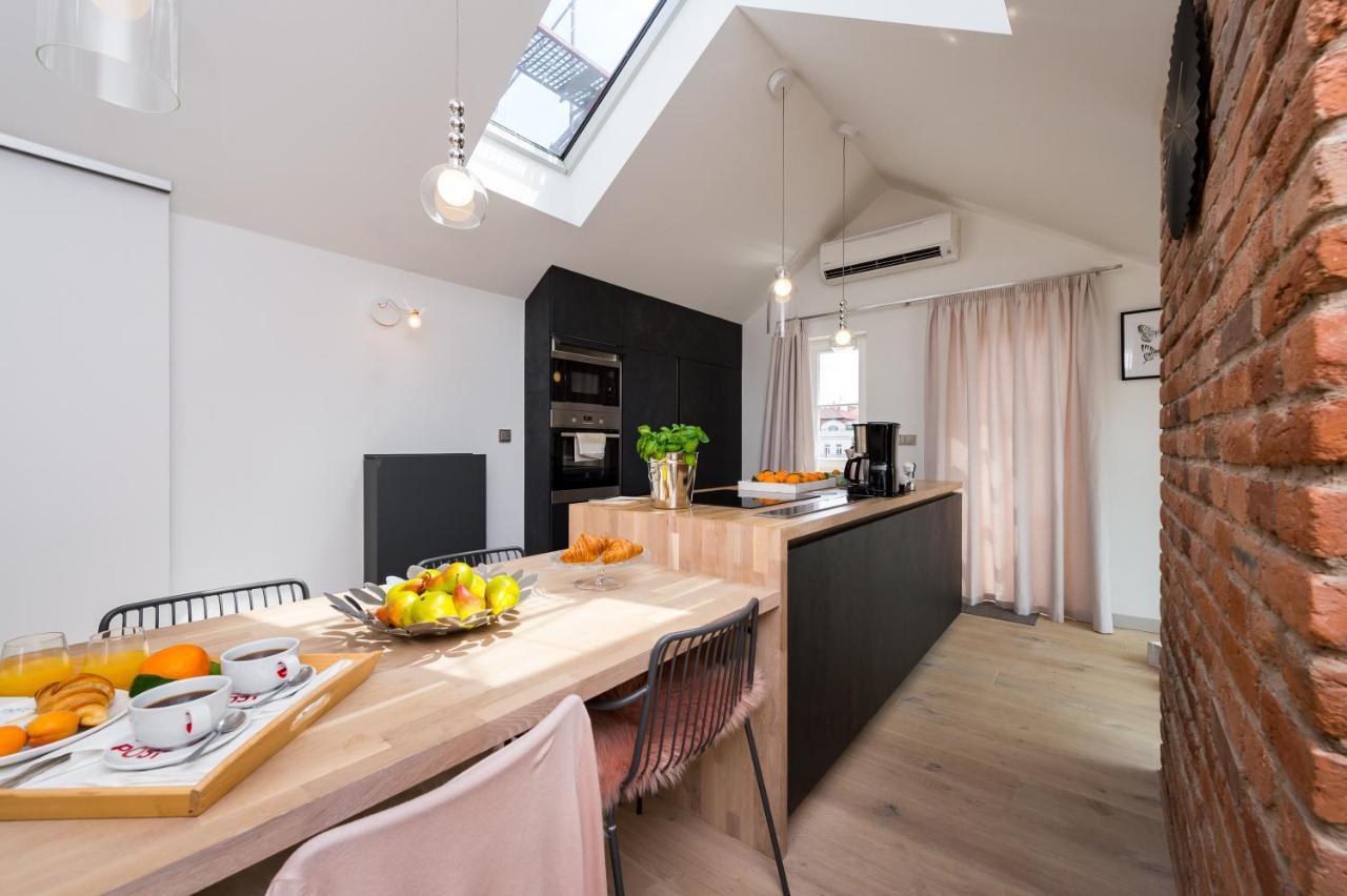 Empirent Design * Prag