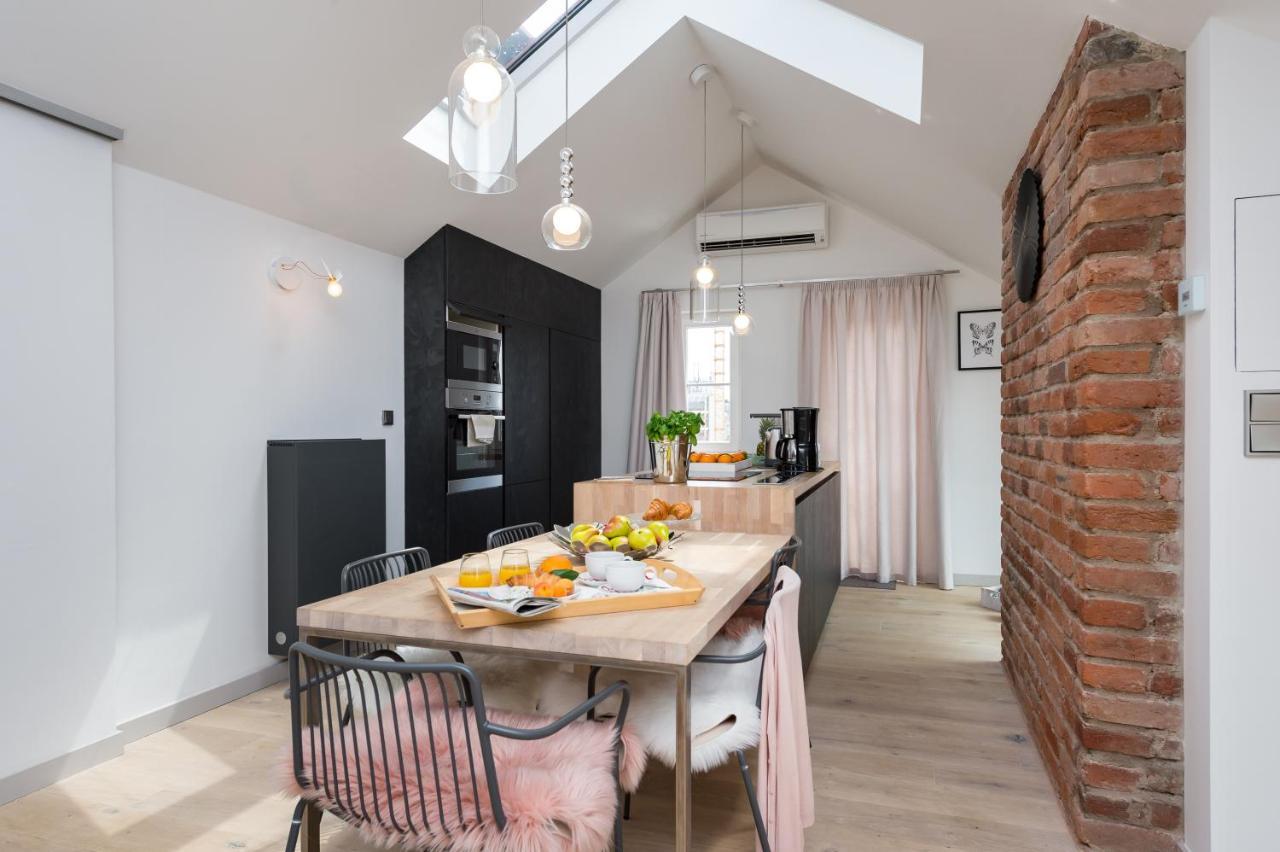 Apartment Empirent Design *