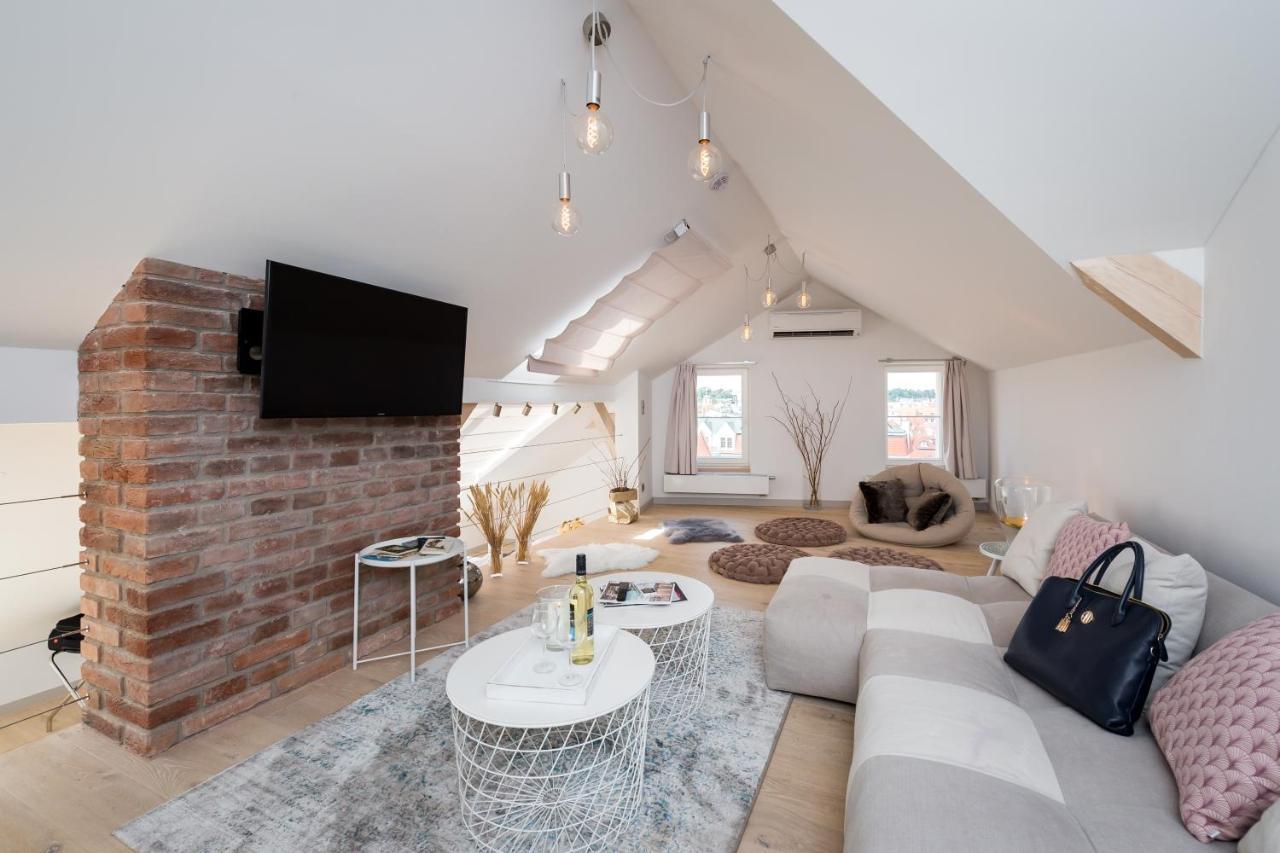 Empirent Design Apartment
