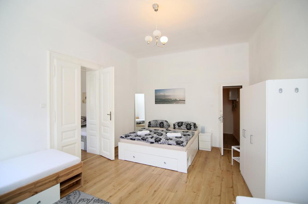 Apartment Beautiful Ujezd