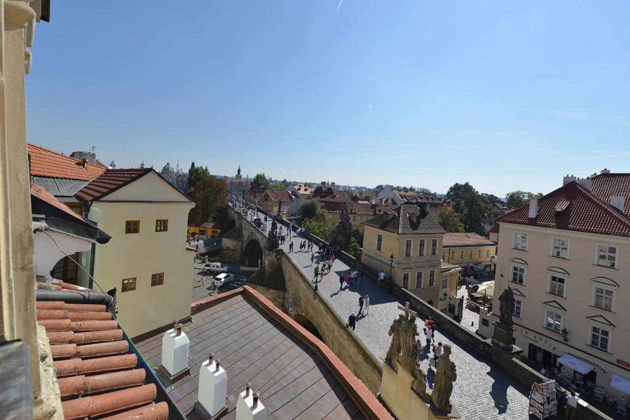 U 3 Pstrosu Hotell 4*