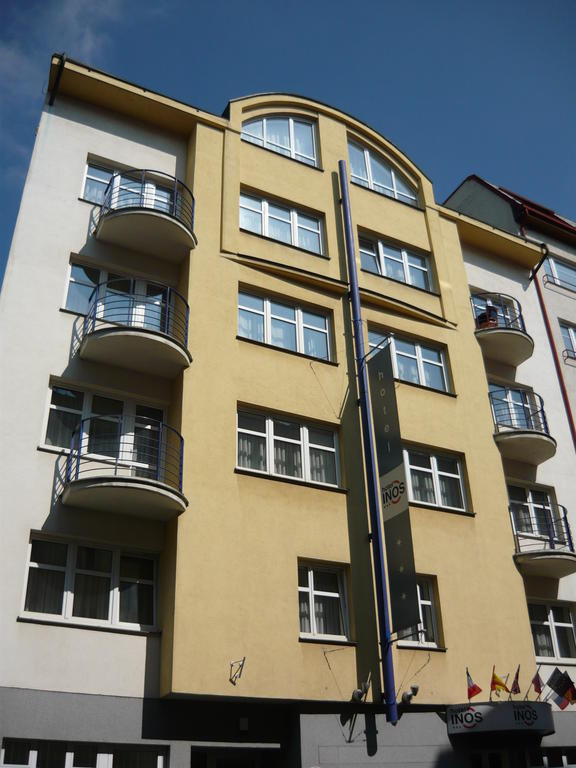 Hotel Inos 3*