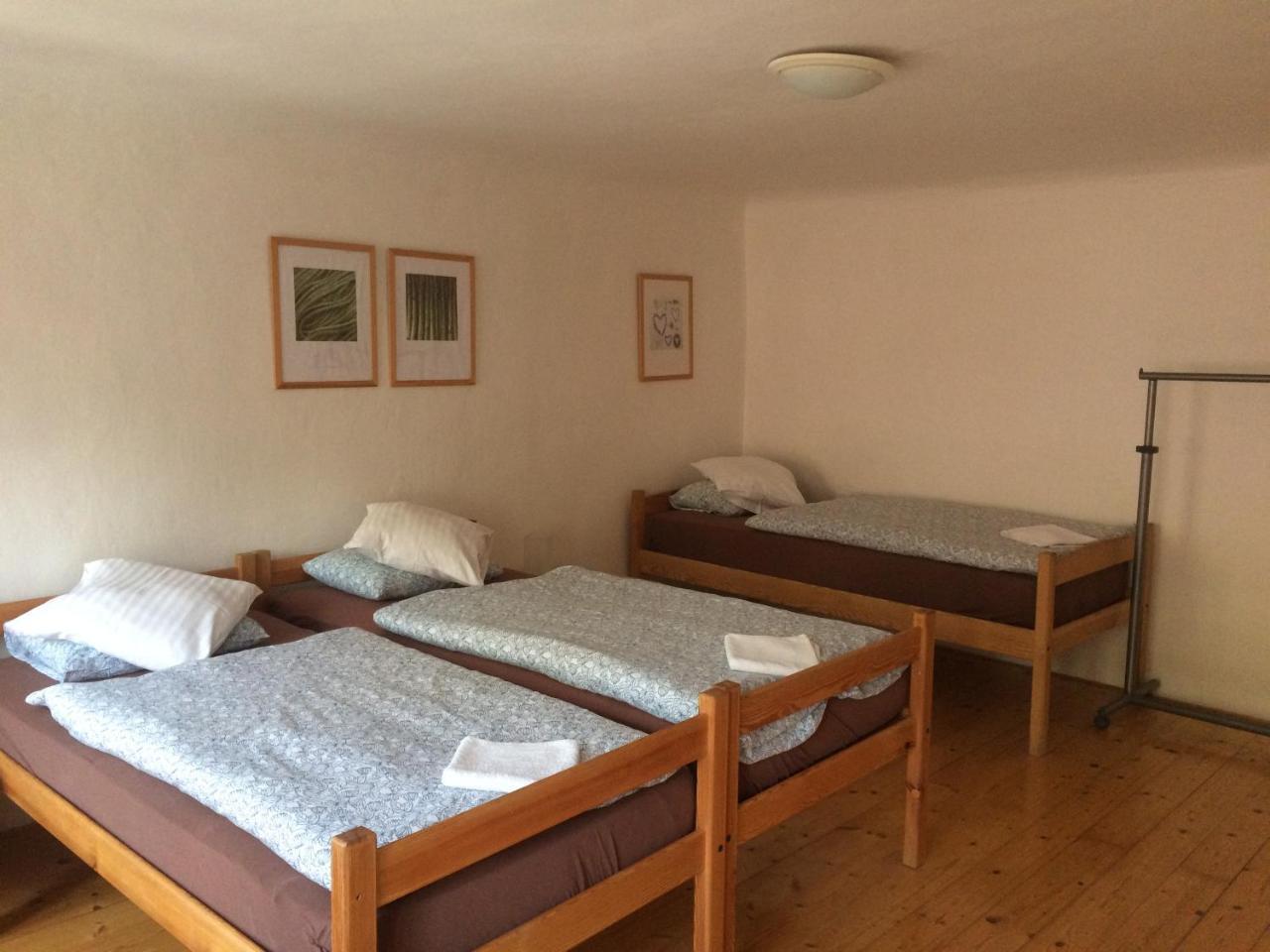 Apartments At The Golden Plough Apartment *