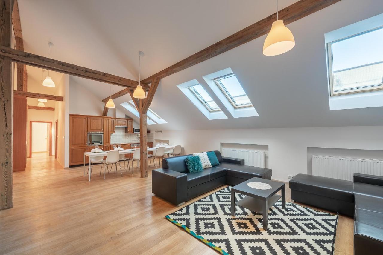 Tesnov Grande Apartment Prague