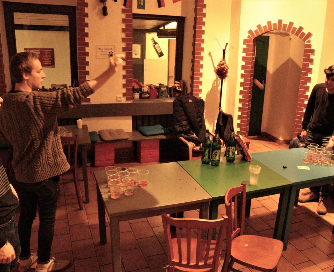 Travel&joy Backpackers *