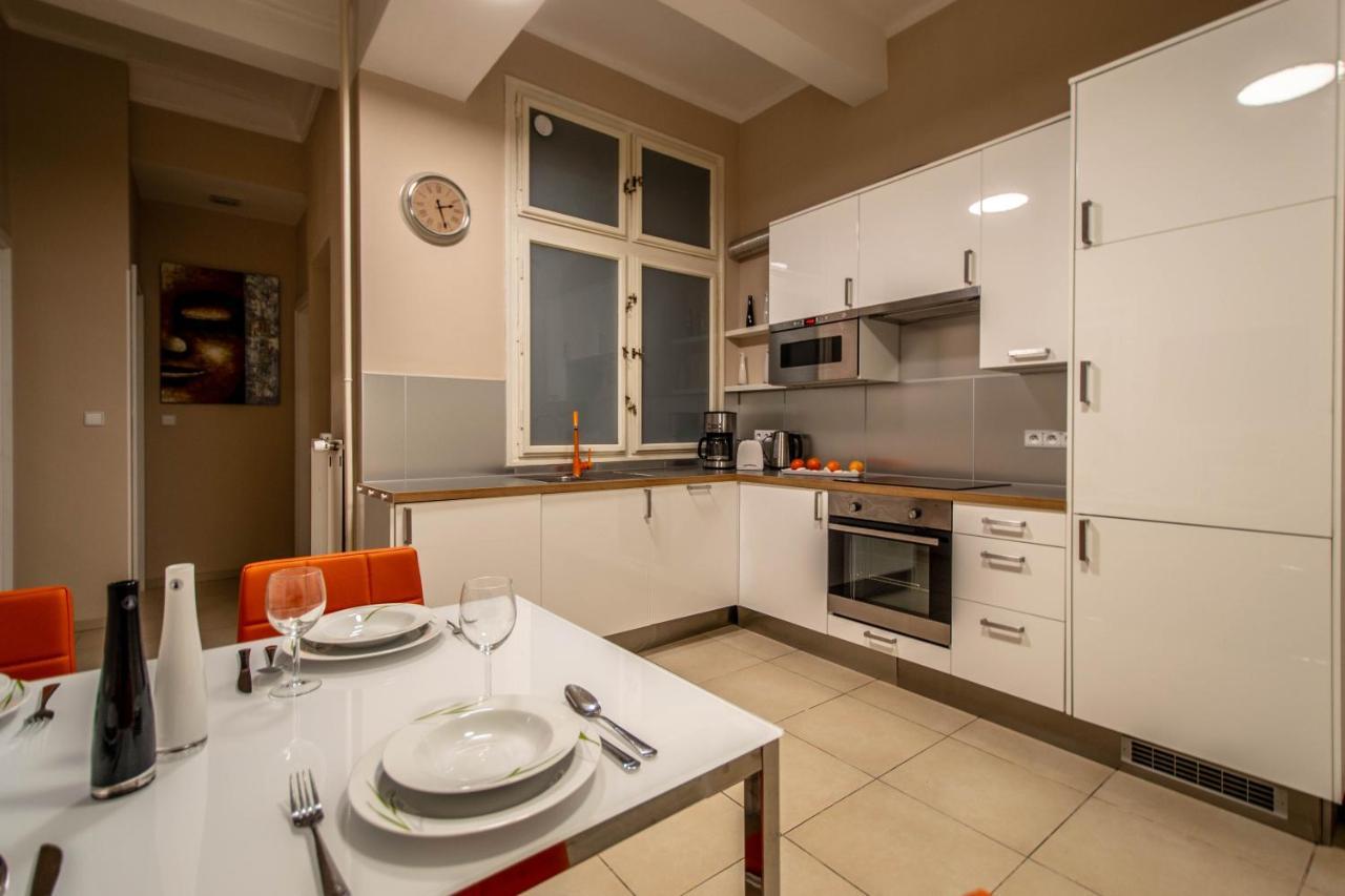 Design By Ruterra Prag