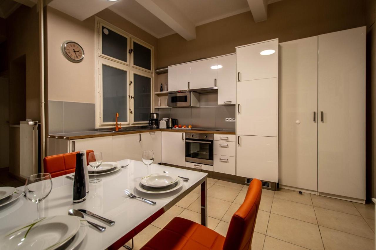 Design By Ruterra Apartment