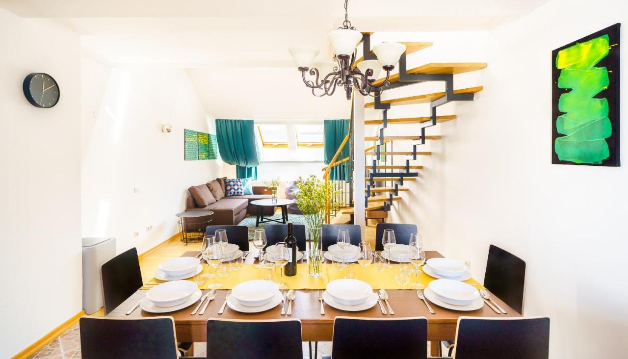 Alone 5br+3bath Penthouse In Center Of Apartment Prag