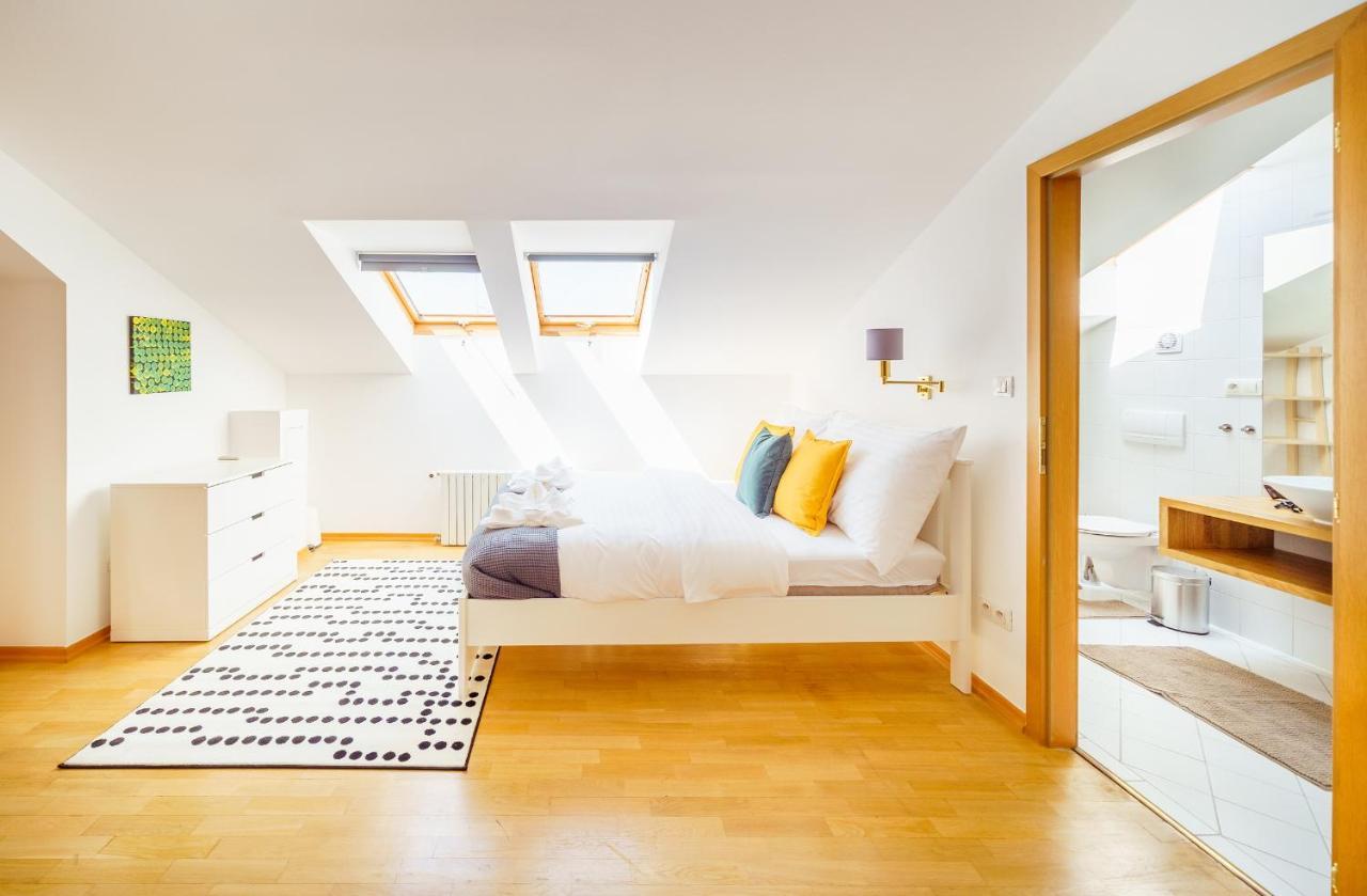 Alone 5br+3bath Penthouse In Center Of * Prag
