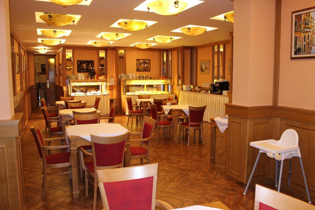 Askania Prag