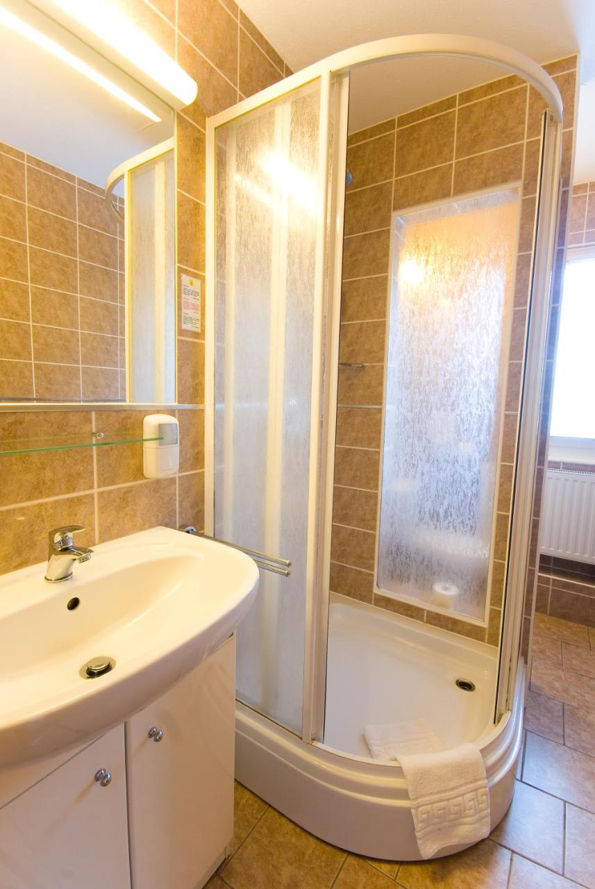 Smaragd Hotell