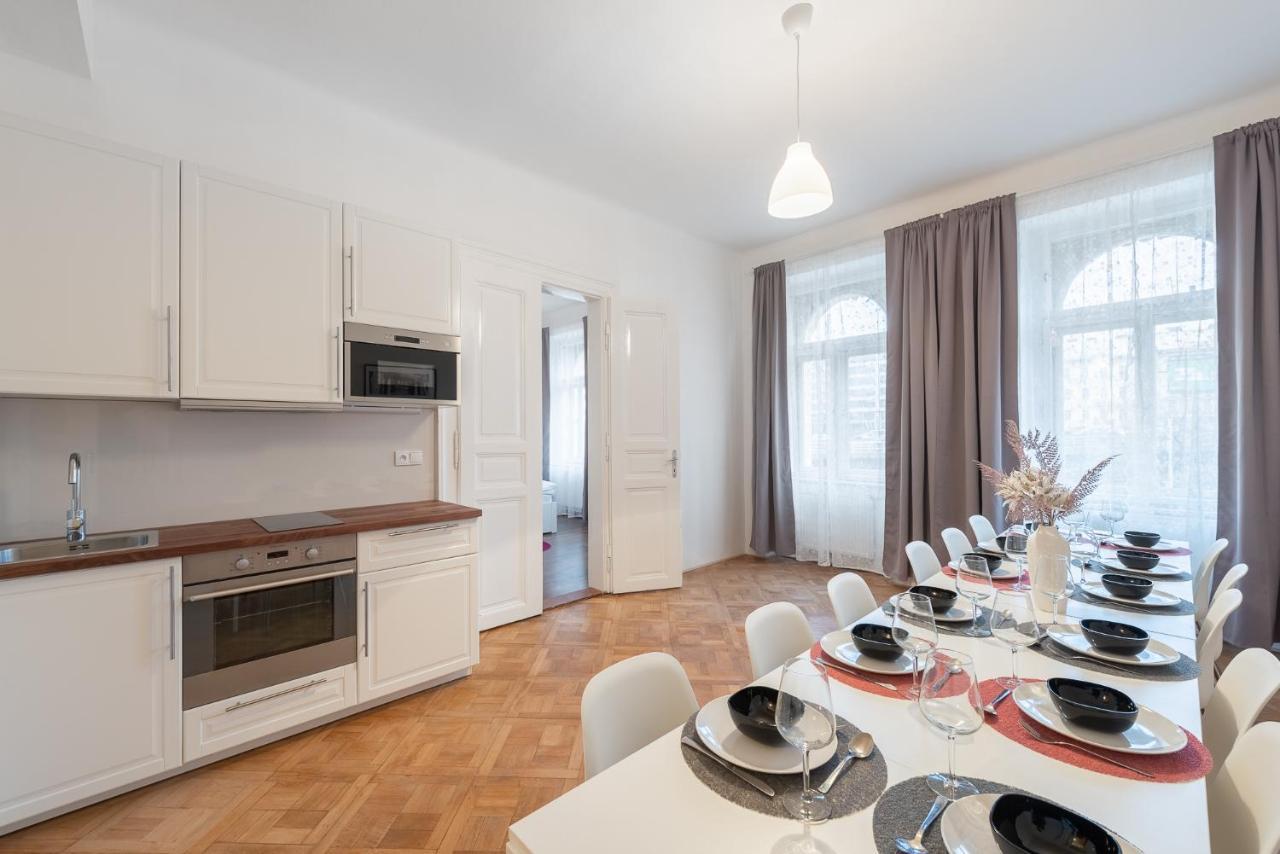 Apartment Tesnov Grande